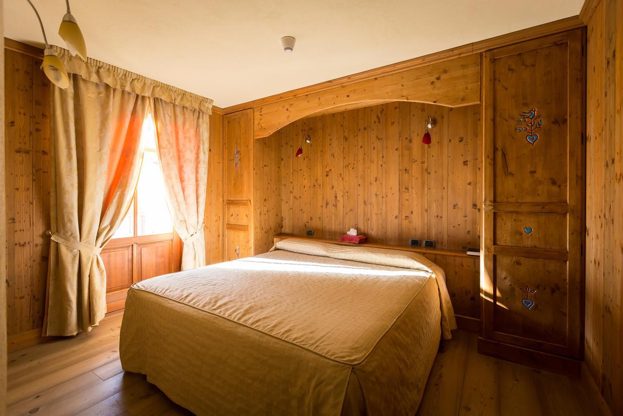 Hotel Lyshaus Gressoney-Saint-Jean Exterior foto